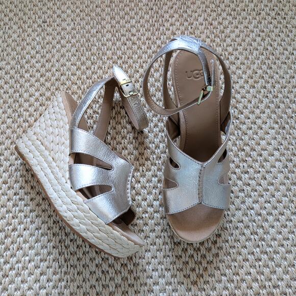 UGG Shoes - UGG Careena Platform Wedge Espadrille Open Toe Sandals Pale Gold 7.5 NWOB